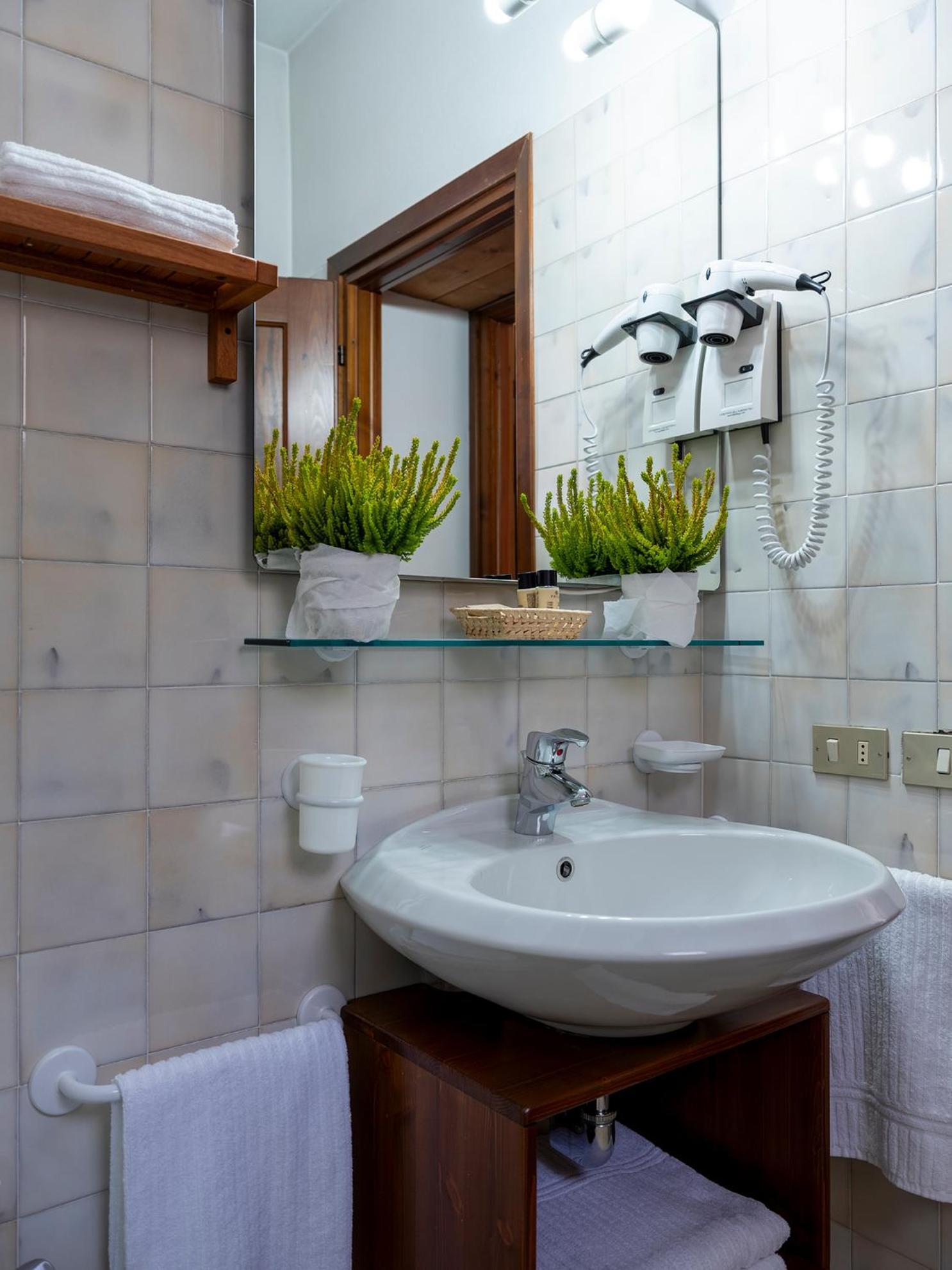 Residence Cima Jazzi มากุญญากา ภายนอก รูปภาพ
